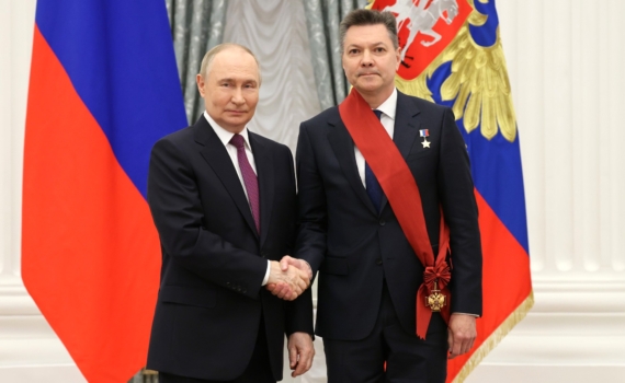 Самарский Губернатор поздравил Олега Кононенко с награждением орденом «За заслуги перед Отечеством» І степени