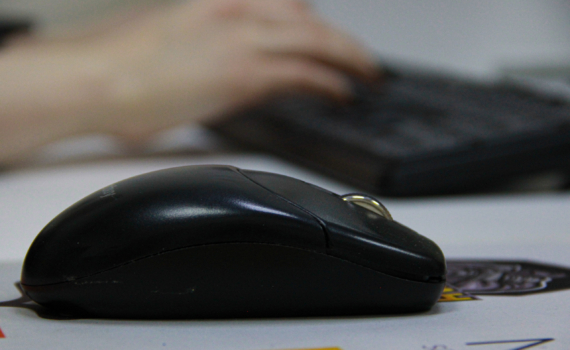 Воровство электричества майнерами ведет к росту тарифов в РФ