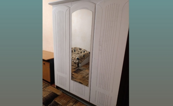 Вы выбрасываете старую мебель, а ее можно легко спасти: секреты реставраторов Вы выбрасываете старую мебель, а ее можно легко спасти: секреты реставраторов