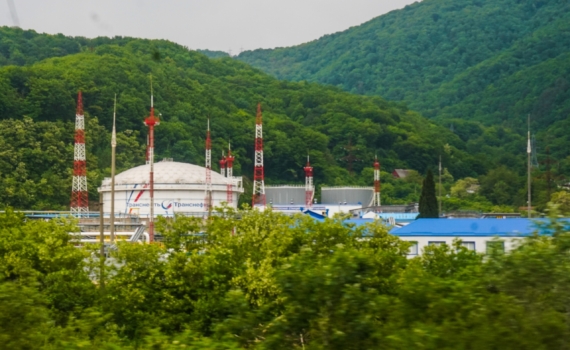 Эксперт: Внешнее давление консолидирует энергосектор РФ под госконтролем Эксперт: Внешнее давление консолидирует энергосектор РФ под госконтролем